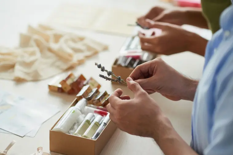 مشروع صناعة مستحضرات التجميل